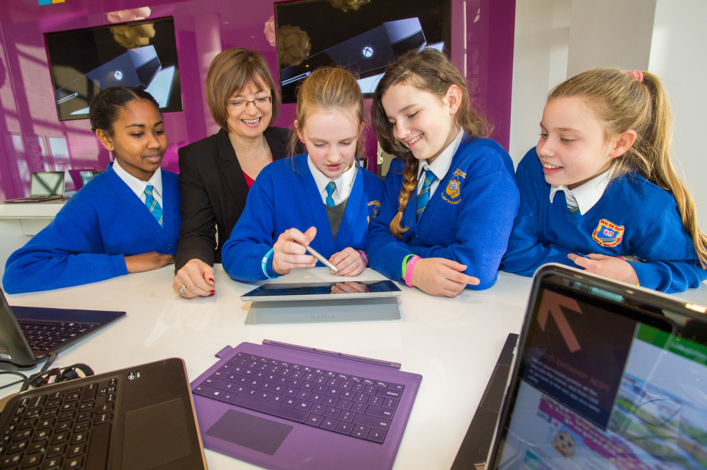 Hour of Code events take place in Microsoft-2